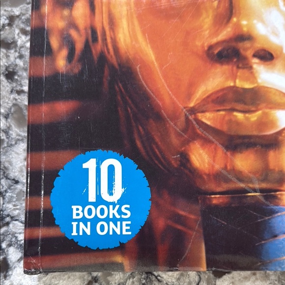 DK Egyptorium Book with Gold Cover - Picture 3 of 16